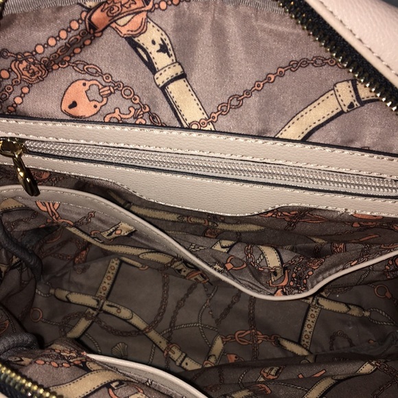 small backpack - Picture 6 of 10